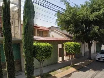 CASA EN BOSQUES DE ARAGON EN RECUPERACION BANCARIA EN NEZAHUALCOYOTL