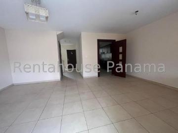 CASA EN BRISAS DEL GOLF/ VILLA TRIVOLI EN VENTA