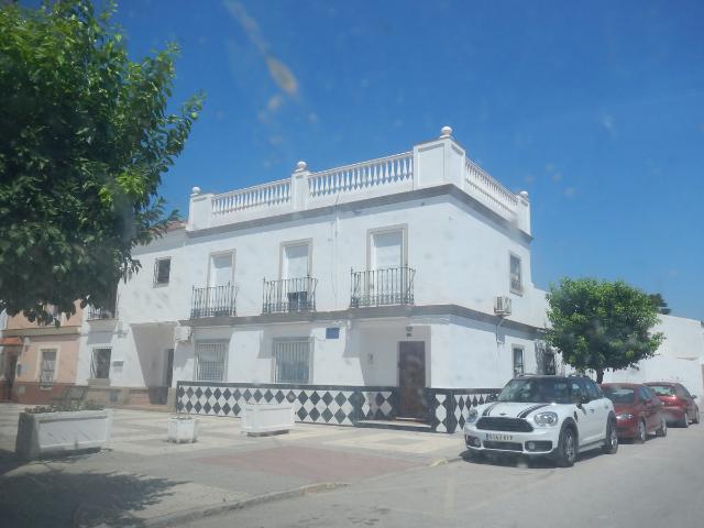 Casa en C/ Orquesta Los Palacios y Villafranca Sevilla
