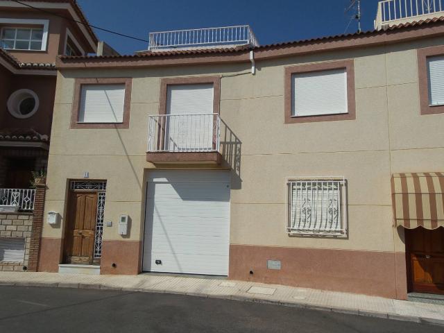 Casa en C/ Tomás Edison Berja Almería