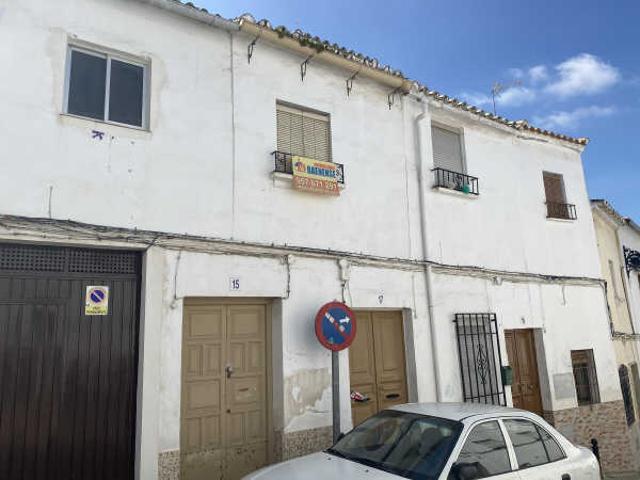 Casa en C/ Vizcaino Baena Córdoba