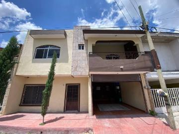 Casa en calle Chabacano