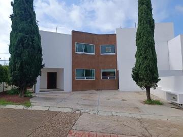 Casa en Cipreses zona vista real