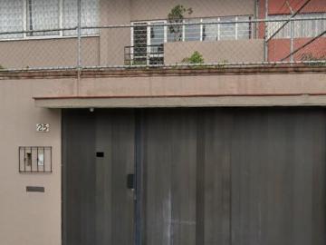 ¡Casa en Ciudad Satélite, Gran plusvalia, remate bancario!