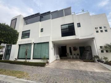 Casa en Cluster 888 Lomas de Angelópolis I