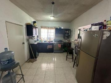Casa en Colonia México Lindo, San Nicolás de los Garza, N. L