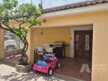 Casa en Colonia Revolución
