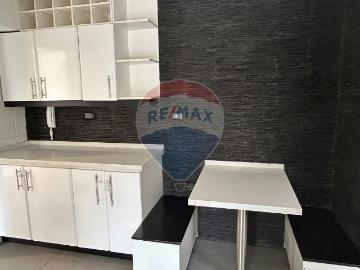 Casa en condominio 3d + estar + servicio | 3 Dormitorios por 15990.00 en Vitacura