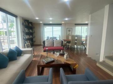Casa en Condominio a la venta con excelente ubicación a una cuadra de Av Insurgentes y Plaza Manacar