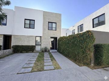 Casa en Condominio dentro de Altos Juriquilla