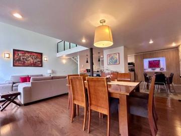 Casa en condominio en Cuajimalpa, con doble altura y terraza