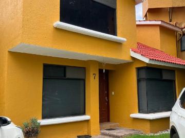 Casa en condominio en Fuentes de Tepepan