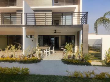 Casa en condominio en Santa Fe, Xochtepec Morelos