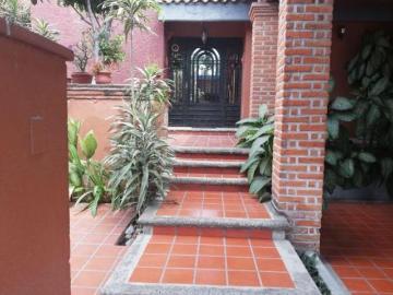 Casa en Condominio en Palmira Tinguindin Cuernavaca ARI 643 Cd