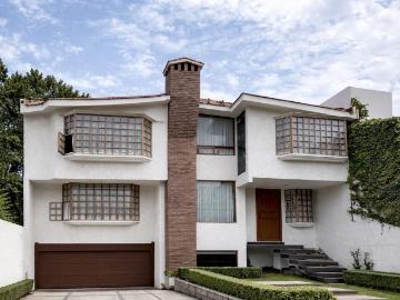 Casa en condominio en Paseo San Jose, San Carlos, Metepec