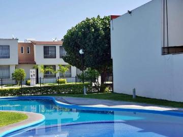 Casa en condominio en Real de Santa Fe, Xochitepec Morelos