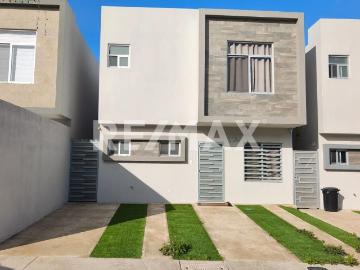 CASA EN CONDOMINIO EN RENTA