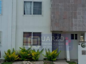 Casa en condominio en renta Condominio Ginebra, Fraccionamiento Viñedos, San Pedro Martir, Querétaro, México
