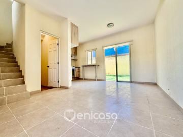 Casa en condominio en renta Calle El Cerrito, Lomas De San Agustín, Tlajomulco De Zúñiga, Jalisco, 45650, Mex