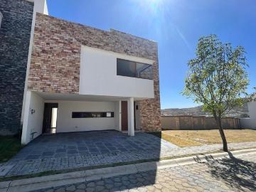 Casa en condominio en renta Boulevard Santo Domingo, Parque Santiago, Ocoyucan, Puebla, 72865, Mex