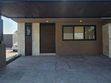 Casa en Condominio en Renta en El Cerrito