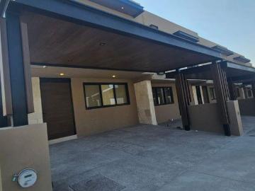 Casa en Condominio en Renta en El Cerrito