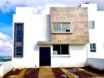 Casa en condominio en renta El Condado, El Pueblito, Querétaro, México