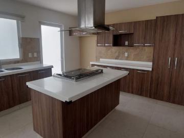 Casa en condominio en renta Fraccionamiento San Telmo Norte, Prolongación General Ignacio Zaragoza, Trojes De Alonso, Aguascalientes, México
