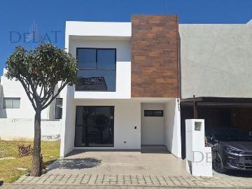 Casa en condominio en renta Juan C. Bonilla, Puebla