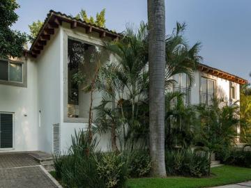 Casa en condominio en renta Lomas De La Selva Oriente, Cuernavaca, Morelos