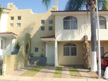 Casa en condominio en renta Lomas De Santa Anita, Tlajomulco De Zúñiga
