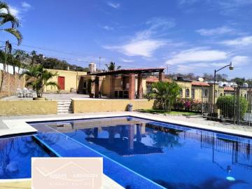 Casa en condominio en renta Lomas De Trujillo, Tres De Mayo, Morelos, México
