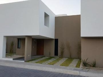 Casa en condominio en renta Lago Patzcuaro 1011, Cumbres Del Lago, 76230 Juriquilla, Qro México