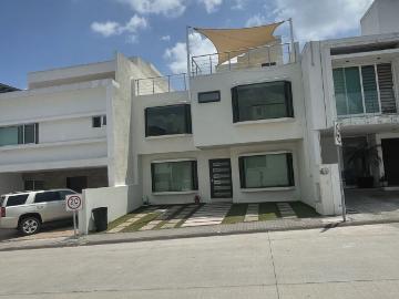Casa en condominio en renta Lucépolis Coto Club, El Marqués, Querétaro, Mex