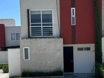 Casa en condominio en renta San Mateo Otzacatipan, Toluca