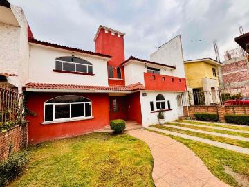 Casa en condominio en renta San Mateo Otzacatipan, Toluca