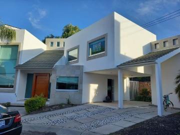 Casa en condominio en renta Rinconada De Los Alamos, Avenida Industrialización, Alamos 2da Sección, Santiago De Querétaro, Querétaro, México