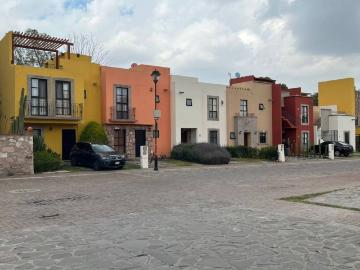 Casa en condominio en renta Zirándaro Residencial & Golf, Querétaro, San Miguel De Allende, Guanajuato, México