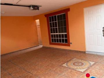 Casa en condominio en venta en Privadas de Anáhuac Sector Francés, General Escobedo, Nuevo León