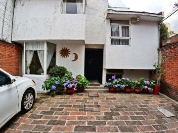 Casa en Condominio en venta en Tepepan