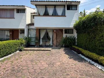 Casa en condominio en venta en Tlalcoligia
