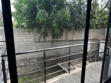 Casa en Condominio en Venta en Valle de Tepepan con Terraza y Jardín