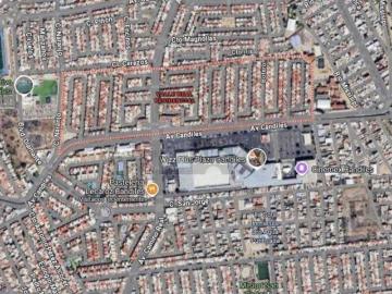 Casa en VENTA para inversión con INQUILINO DENTRO frente a Plaza Candiles, Corregidora, Querétaro