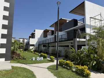Casa en condominio en Venta Sierra Santa Fe Xochitepec