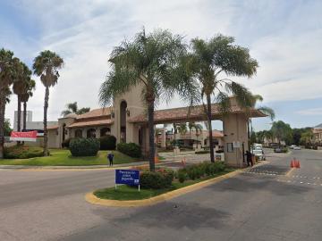 Casa en condominio en Villa California, Tlajomulco de Zúñiga, a la venta por $4,247,000
