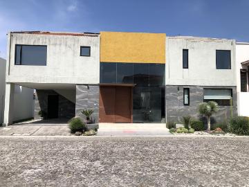 Casa en condominio El Mes?n