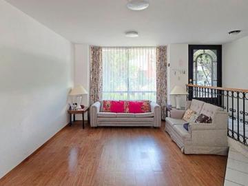 Casa en condominio, iluminada, con espacios perfectos y a PRECIO SORPRENDENTE