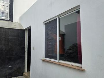CASA EN CONDOMINIO MONTEBELLO DELLA STANZA