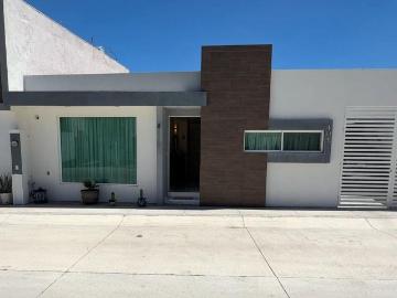 Casa en Condominio Mangata