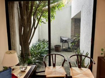 Casa en condominio muy acogedora en Nabor Carrillo ideal para actualizar